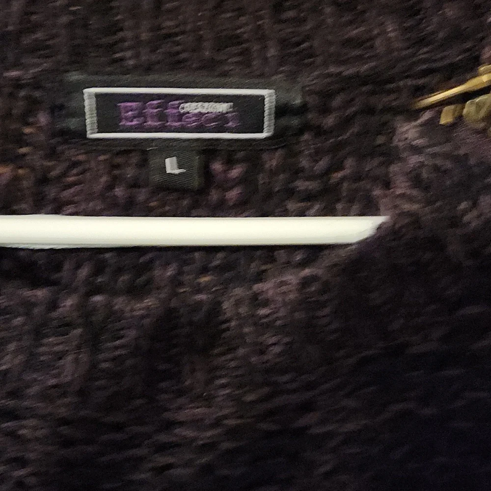 Sweater - Picture 3 of 3